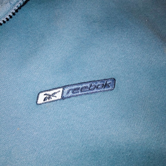 Cropped Reebok half zip sweatshirt. - Picture 5 of 5
